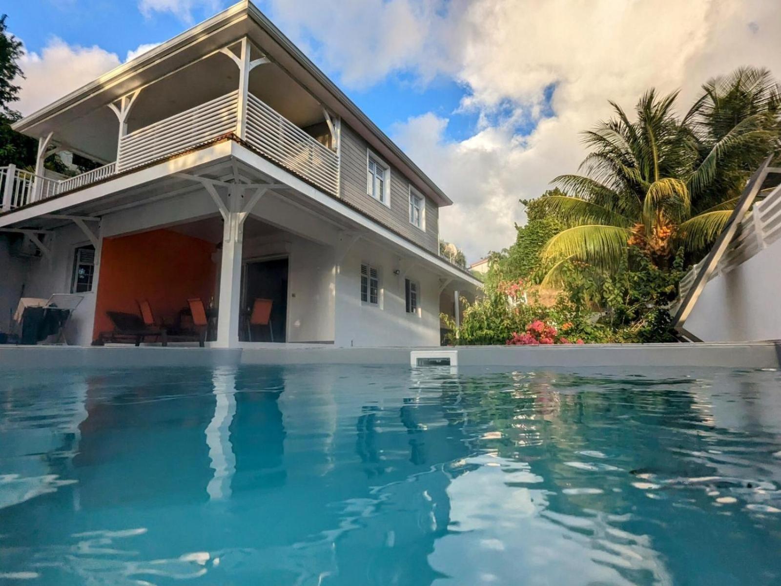 Bas De Villa Avec Piscine Privee - Bleu Azur Riviere-Salee Bagian luar foto